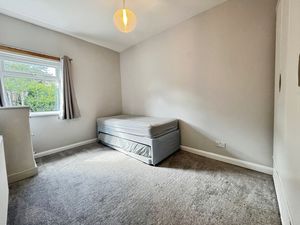 Bedroom - click for photo gallery